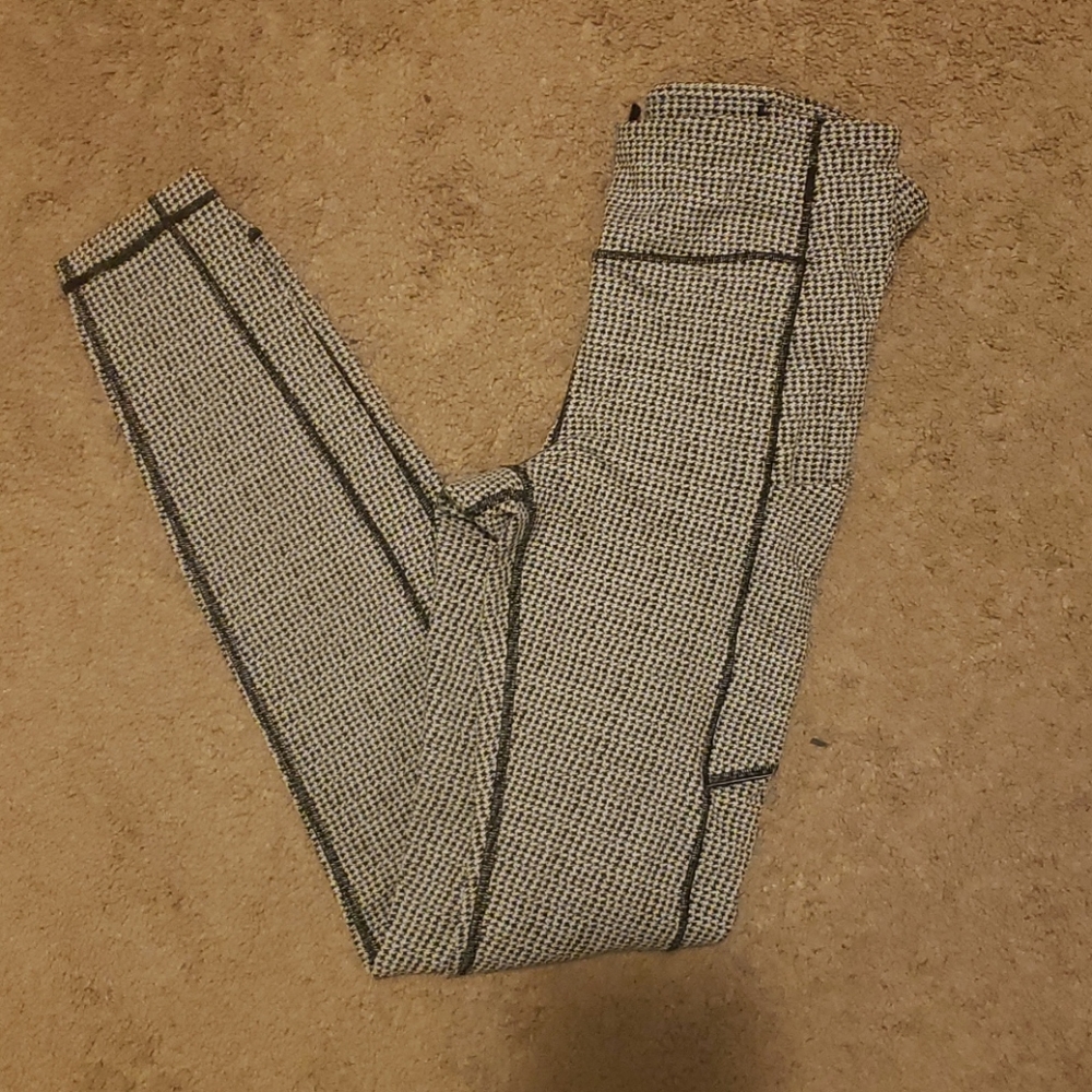 Lululemon tights